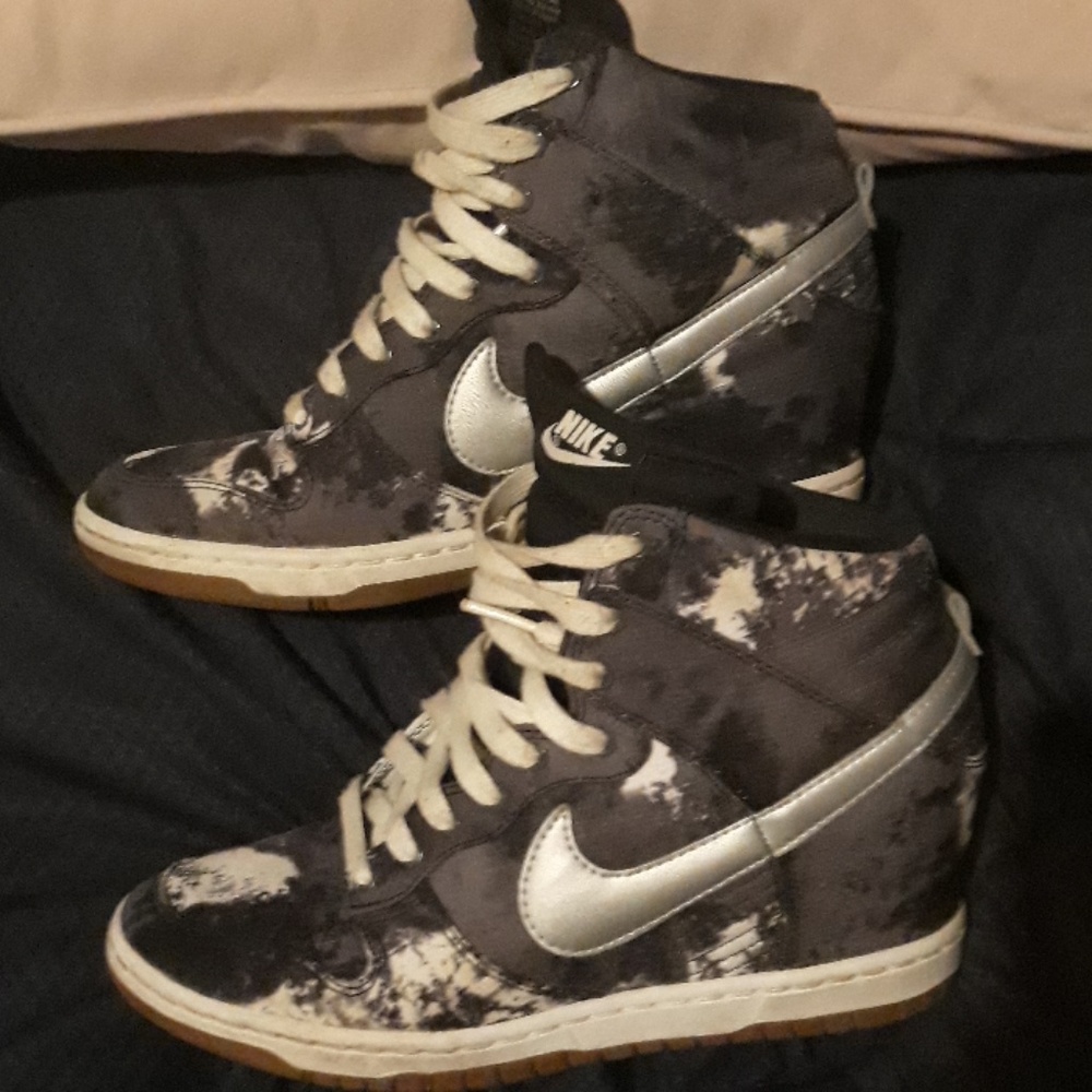 Ski hi dunks